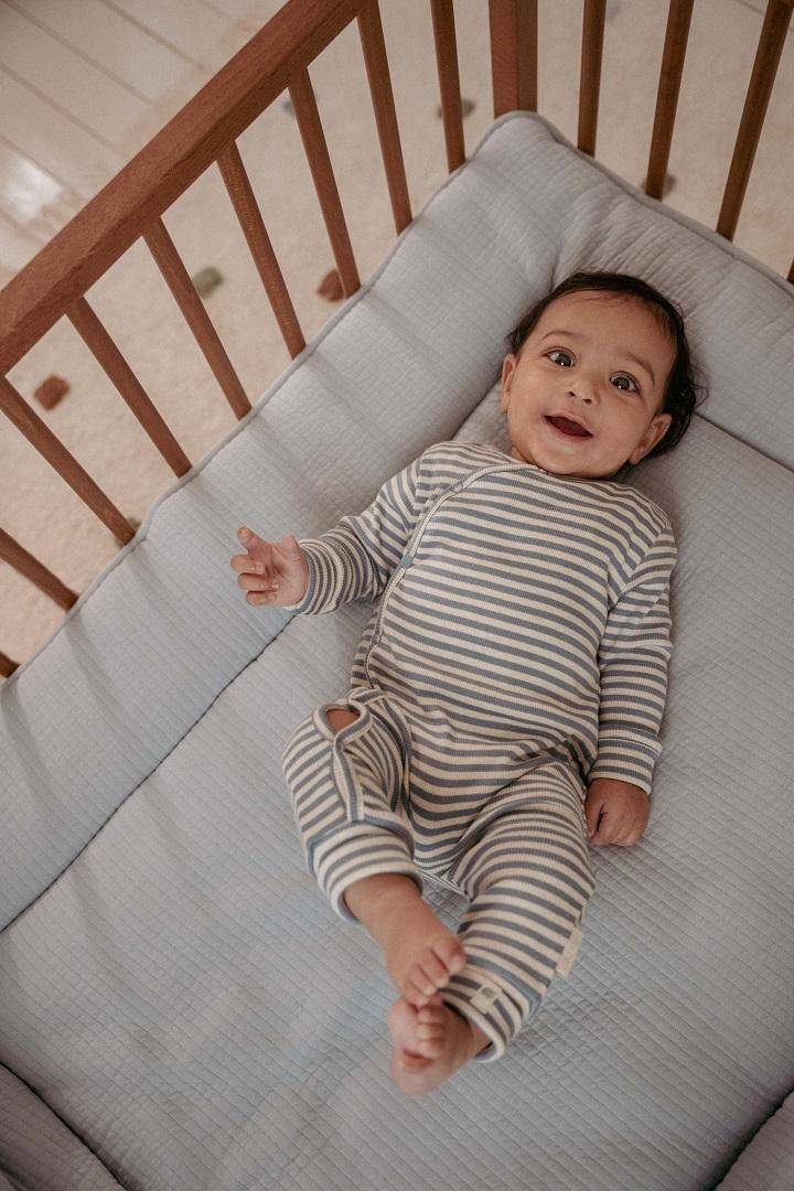 Player Stone Blue Stripe | Little Dutch