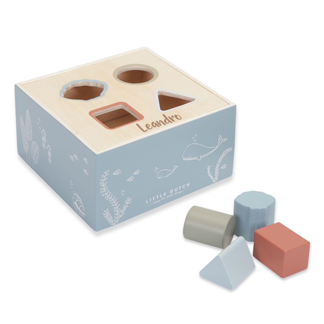 Shape sorter game, wooden, blue