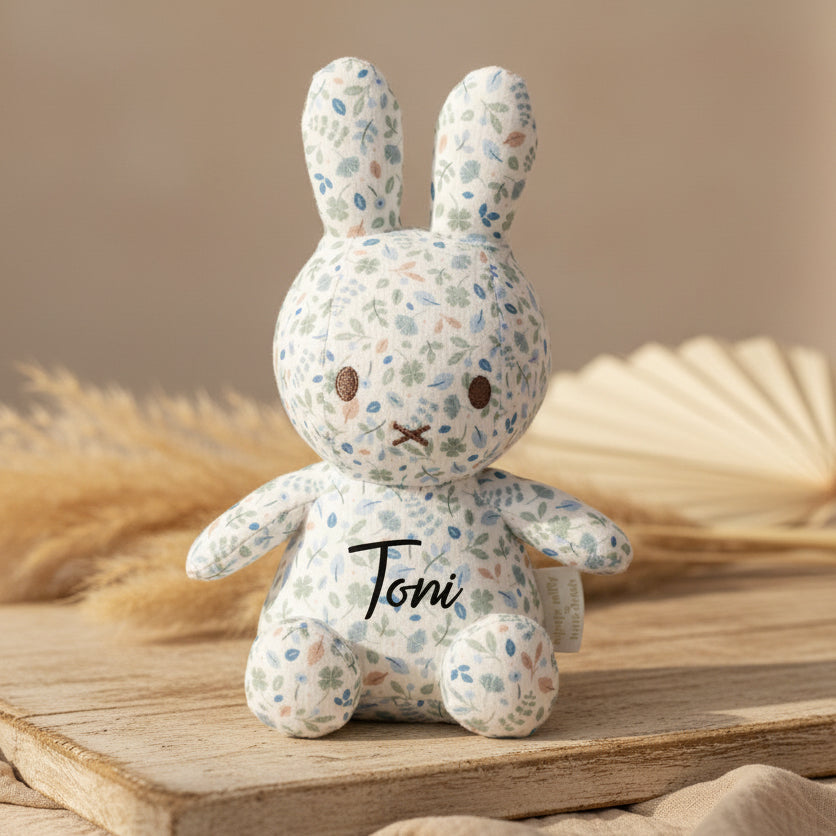 Cuddly toy rabbit Lucky Leaves all-over print, 20 cm x Miffy