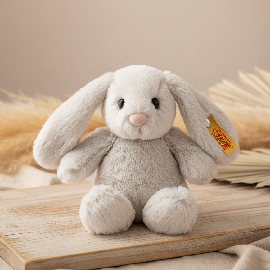 Stuffed toy rabbit Hoppie, 18 cm | Steiff