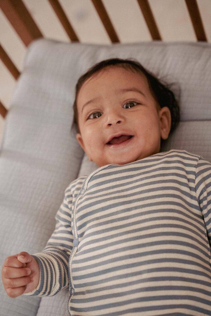 Player Stone Blue Stripe | Little Dutch