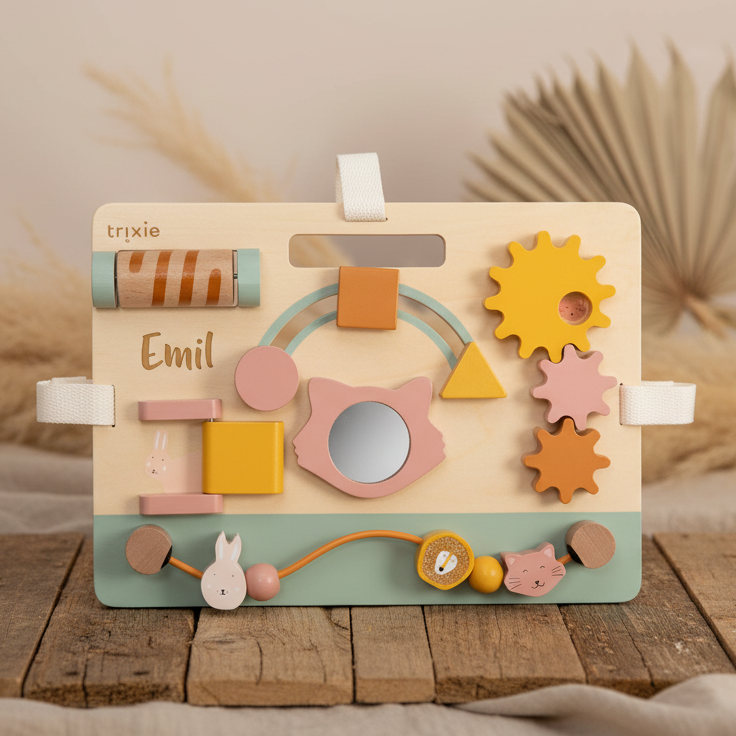 Wooden activity board - female cat | Trixie