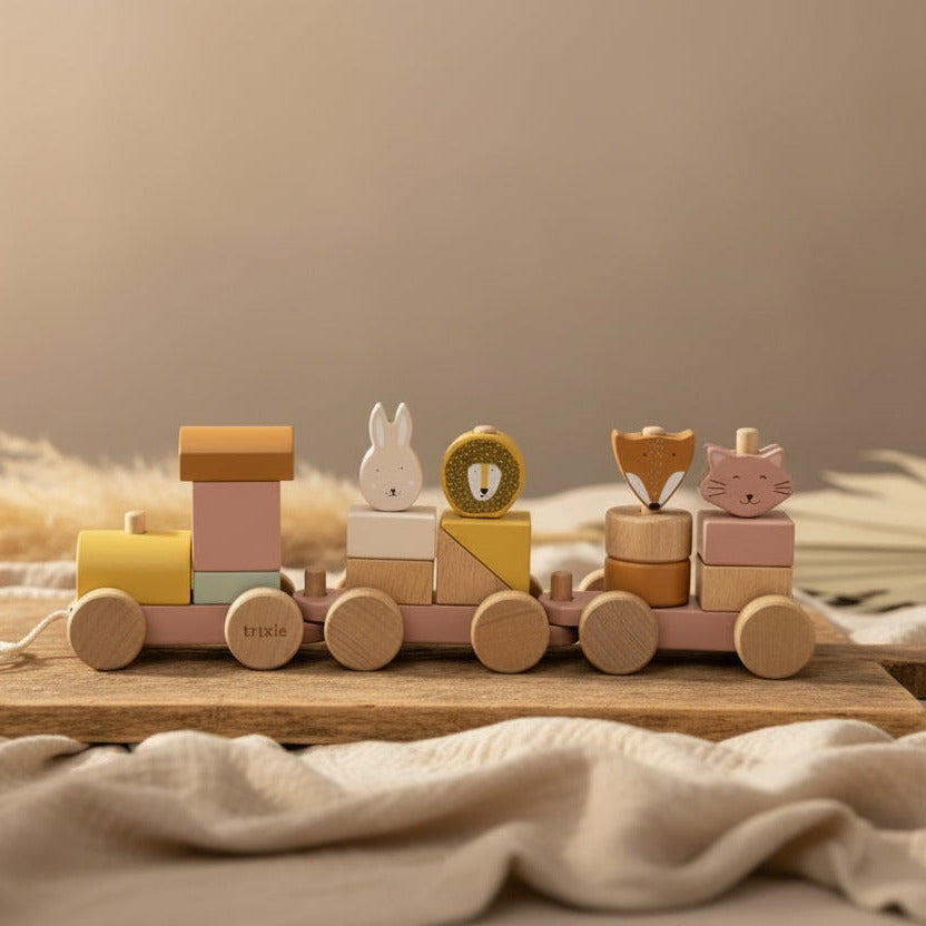 Wooden train with animals - female cat - for birth | Trixie