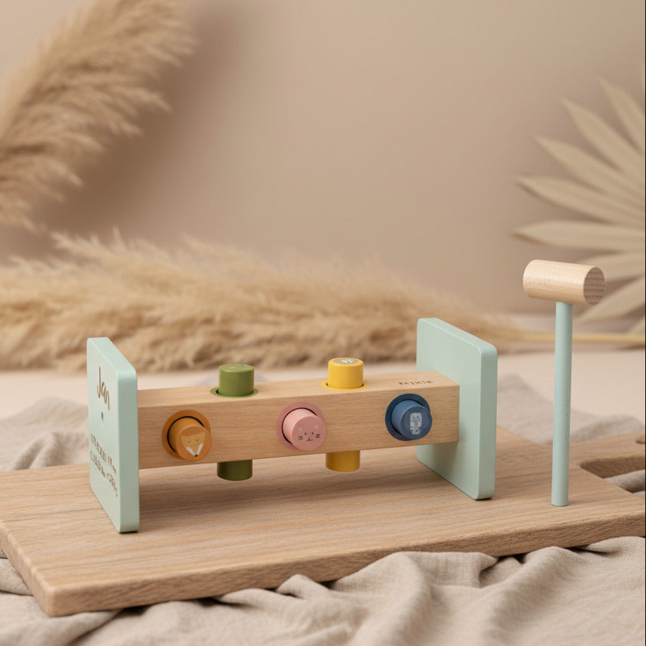 Wooden hammer bench | Trixie