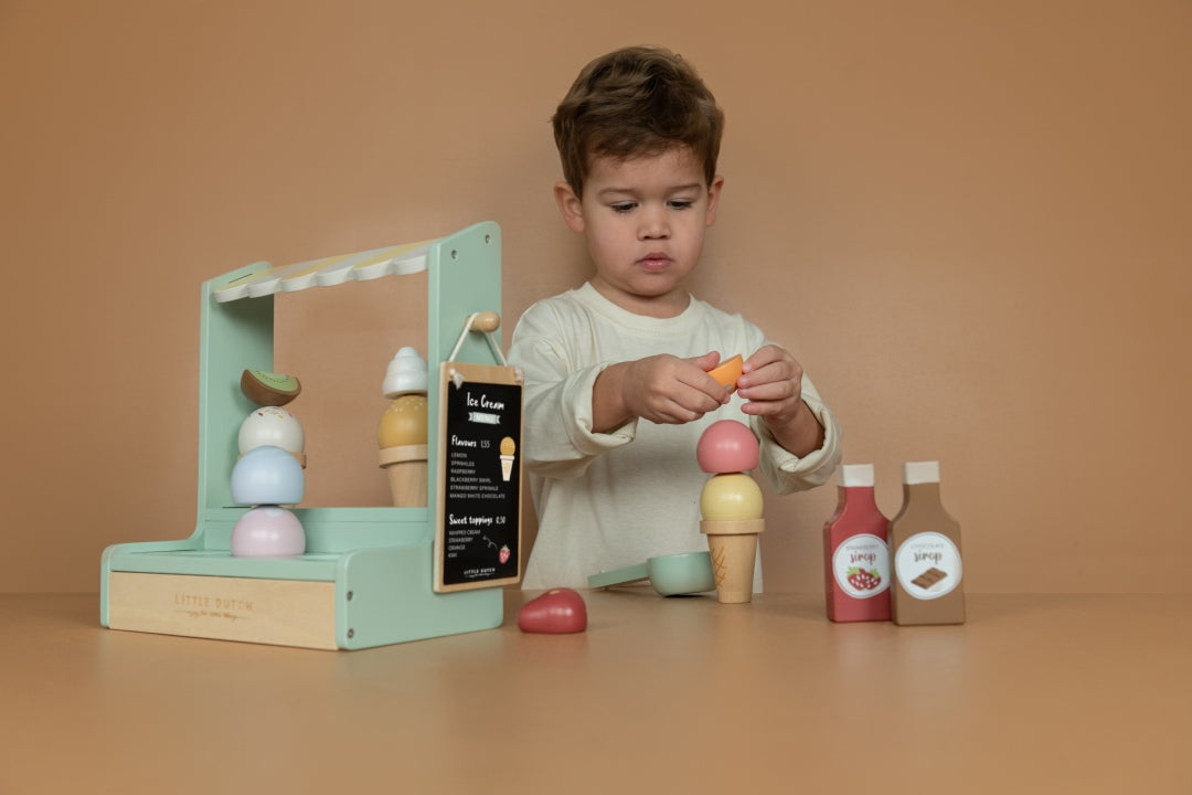 Ice cream stand toy set