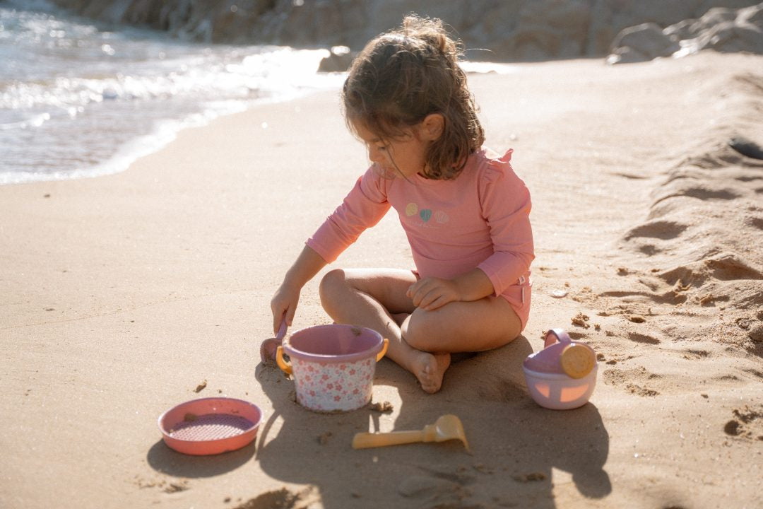5-piece beach set Pink Flowers | Little Dutch