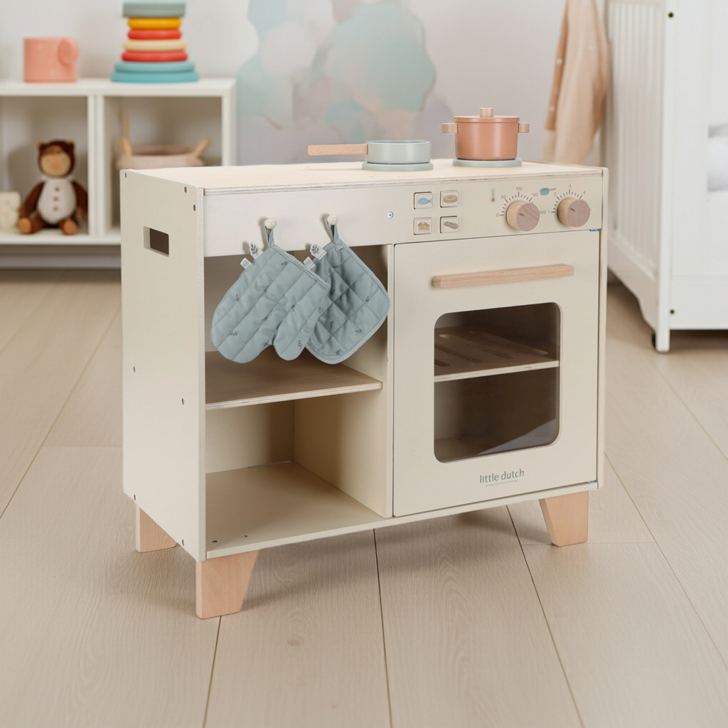 Wooden play kitchen in Scandinavian design – Limited Edition, customizable