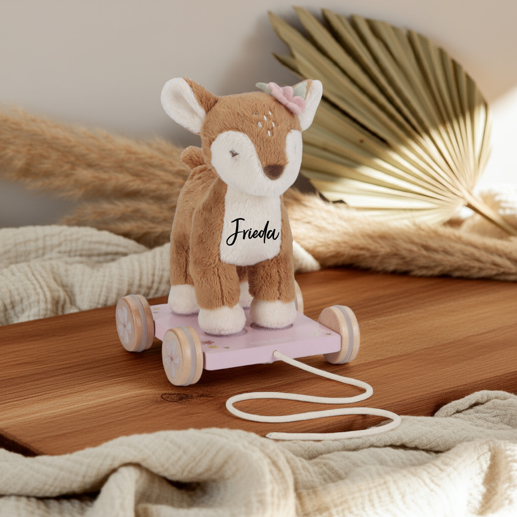 Pull-along toy deer - Fairy Garden