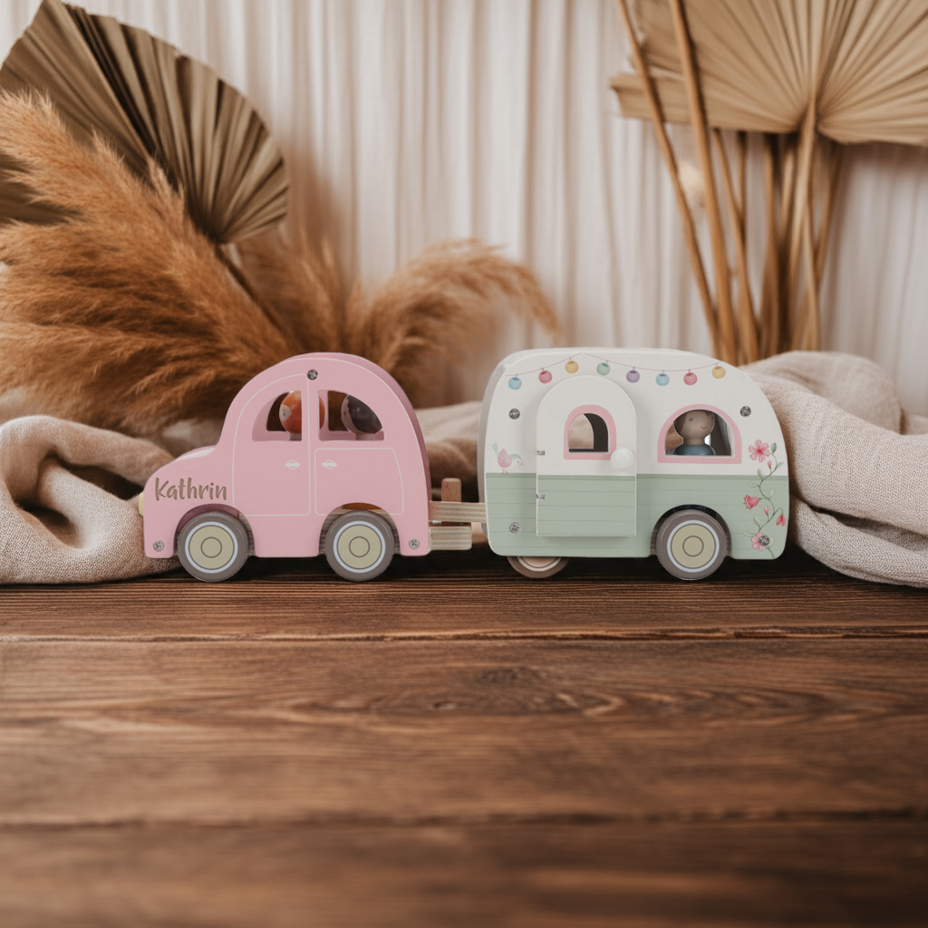 Toy car with caravan